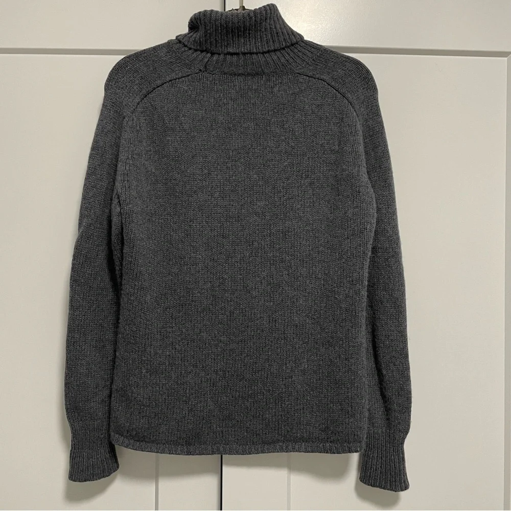 Golden by Tna Gorme Wool + Cashmere Turtleneck Sweater Gray XS Aritzia #60409 - Picture 5 of 7